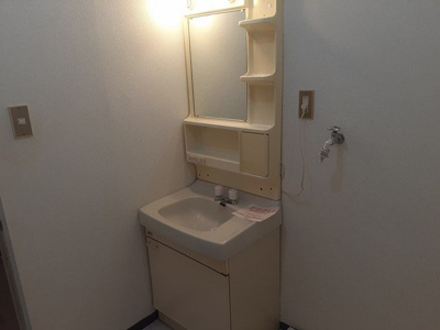 【洗面所】 | エルディム篠塚Ｂ棟