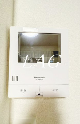 【セキュリティ】 | ピッコロ白山 | モニター付きインターホンです。