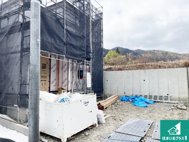 大津市坂本　新築一戸建ての外観|現在の進捗状況です！順調に作業進行中、完成が待ち遠しいです！詳細の間取り等、お気軽にお問い合わせください！