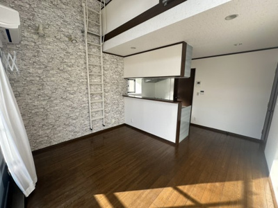 【居間・リビング】 | 小平市大沼町４丁目戸建て