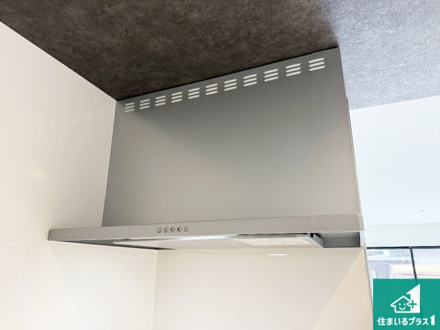 藤井寺市小山　第1期　新築一戸建ての設備|汚れにくいスロットフィルタでお手入れラクラク！ＬＥＤ照明付き！