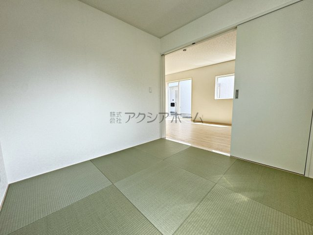 飯能市双柳・全4棟　新築一戸建　1号棟　～駐車並列3台分～の和室|1F和室4.5帖