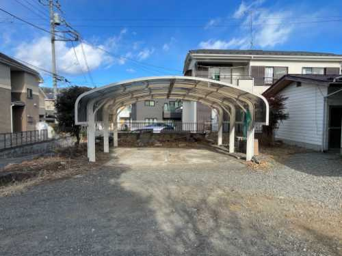 日の出町平井　中古戸建の駐車場|カーポートもあります！