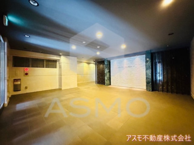 【エントランス】 | クレアート大阪イーストG4