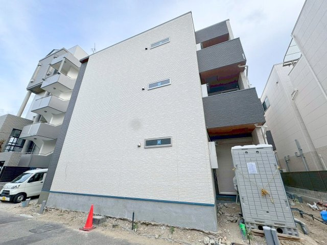 PISTA豊里の外観