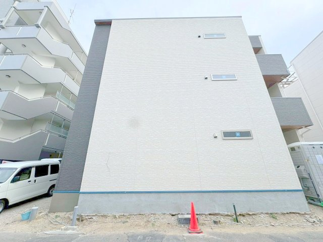 PISTA豊里の外観