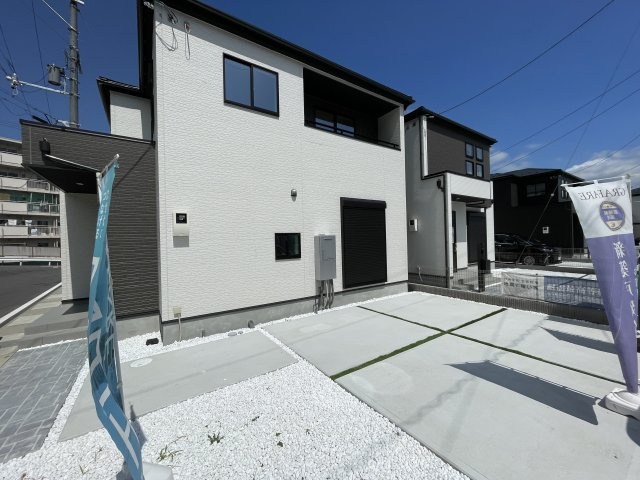 大津市坂本　新築一戸建ての外観|安心の10年保証！外観を美しく保ち、雨水で汚れを落とします！気になることがありましたら、お気軽にお問い合わせください！