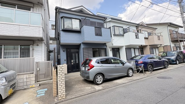 東淵野辺４丁目　中古戸建の前面道路含む現地写真