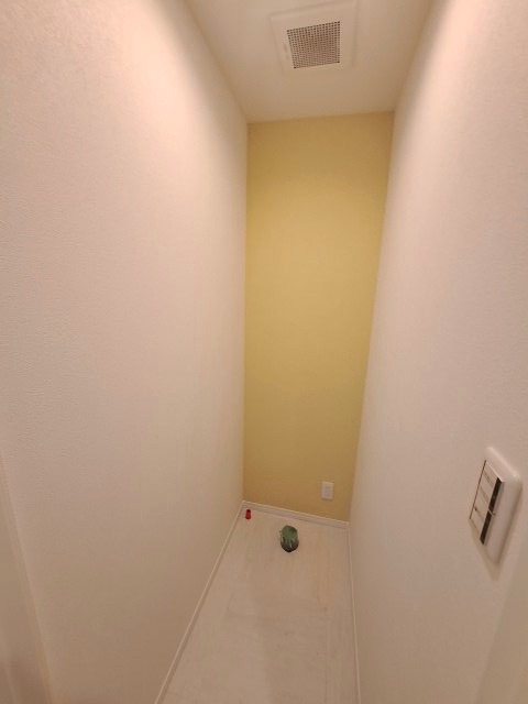 カサ苦楽園のトイレ|便器設置前