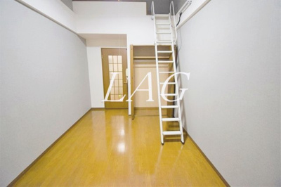 【居間・リビング】 | サザングレイス | 洋室のお部屋です。