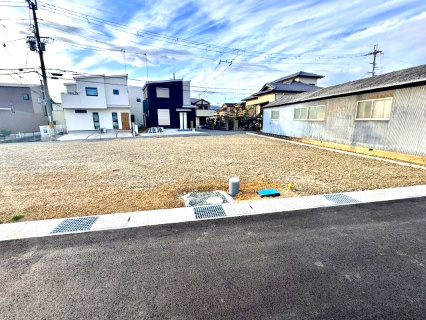 泉佐野市日根野　建築条件無し売土地　11号地