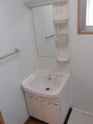 【洗面所】 | 儀間様方