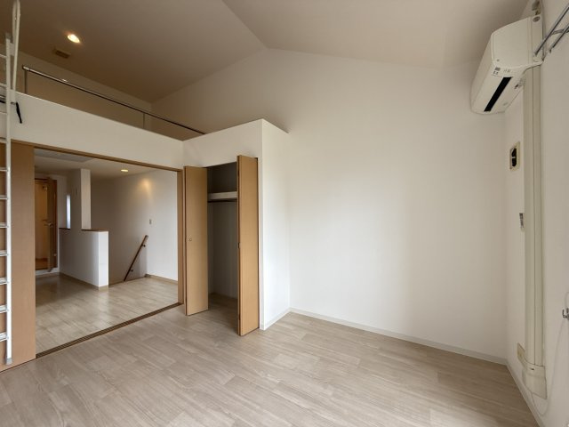 姫路市飾磨区中島１丁目のハイツの子供部屋