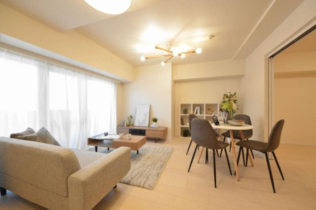 アルカンシエル横浜山下公園の居間・リビング