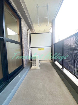 【バルコニー】 | ドミトリーハウス湘南