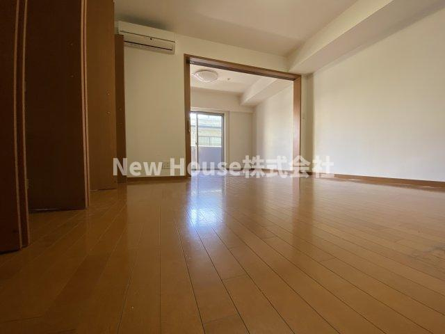 レジディア池袋の居間・リビング