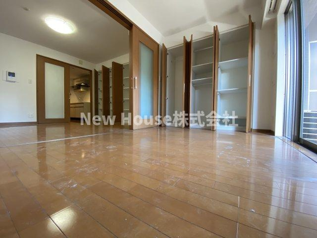 レジディア池袋の洋室