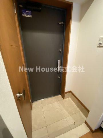 レジディア池袋の玄関