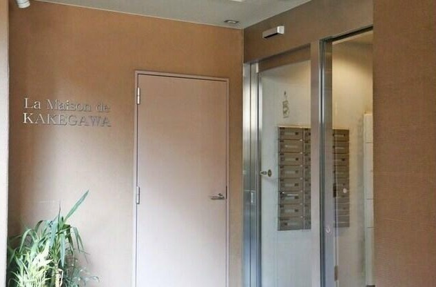 【エントランス】