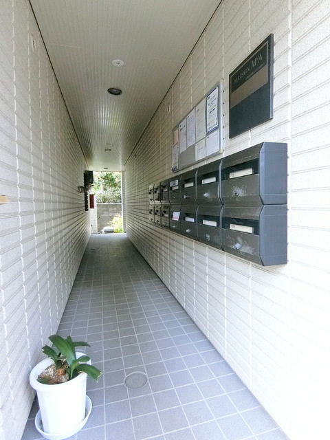 メゾンM2Aのエントランス