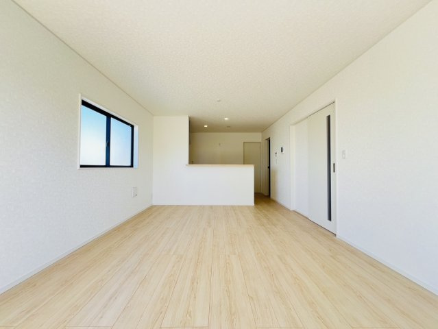 高浜市向山町6丁目2-141、2-41『仲介手数料無料』新築一戸建て・建売の居間・リビング