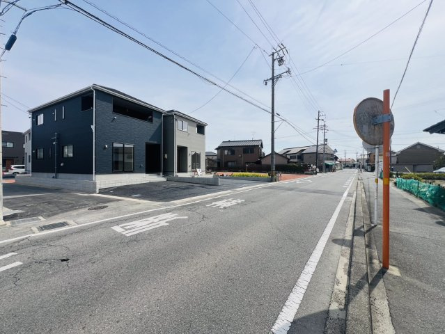 高浜市向山町6丁目2-141、2-41『仲介手数料無料』新築一戸建て・建売の前面道路含む現地写真