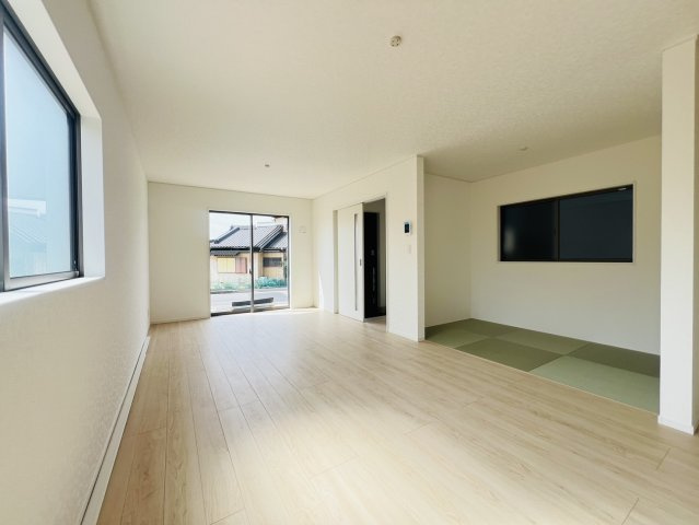高浜市向山町6丁目2-141、2-41『仲介手数料無料』新築一戸建て・建売の居間・リビング