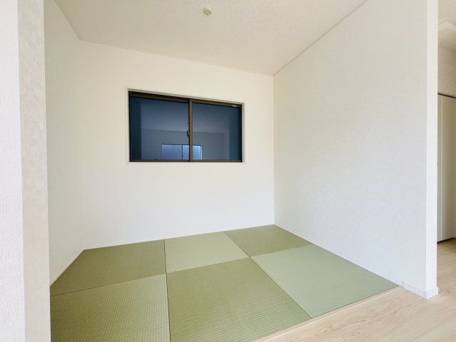 高浜市向山町6丁目2-141、2-41『仲介手数料無料』新築一戸建て・建売の居間・リビング