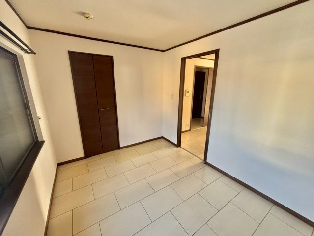 メゾンJUNの洋室