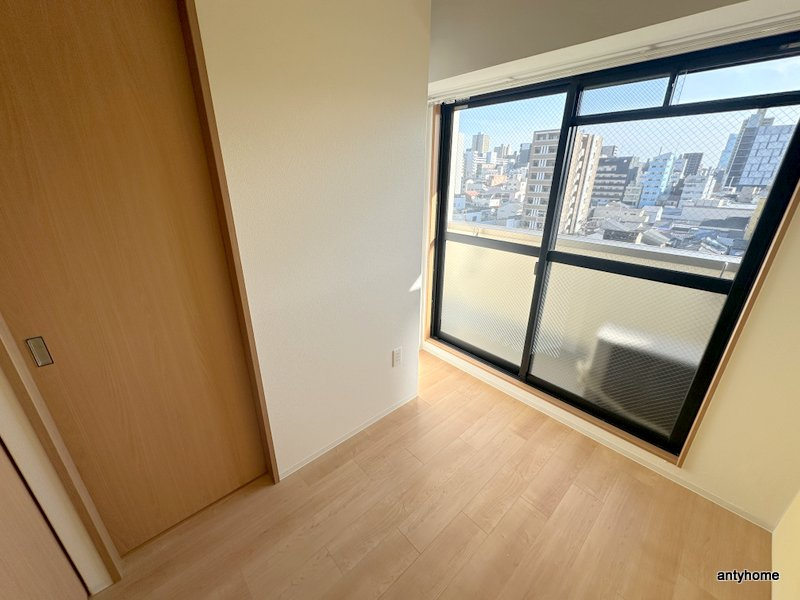 SERENiTE-04　仲介手数料無料の寝室