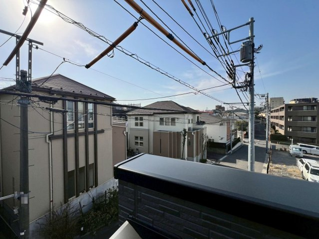 【展望】 | 練馬区羽沢２丁目　新築戸建て | 視線が抜け、空の広がりを感じられる開放的な眺望が魅力です