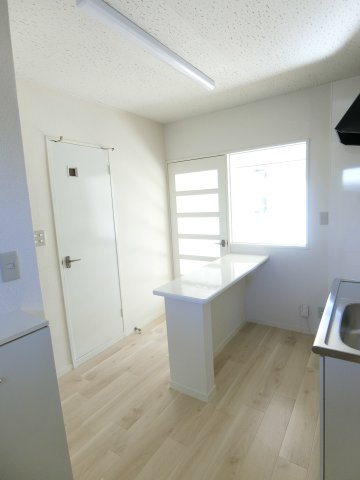 カクサン可美タウンシングルのキッチン