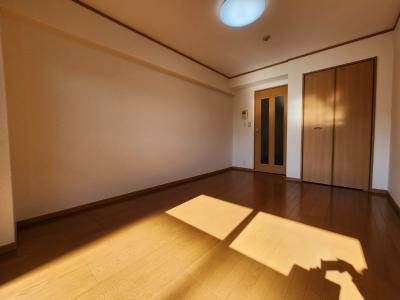 ガーレ花園の寝室|洋室