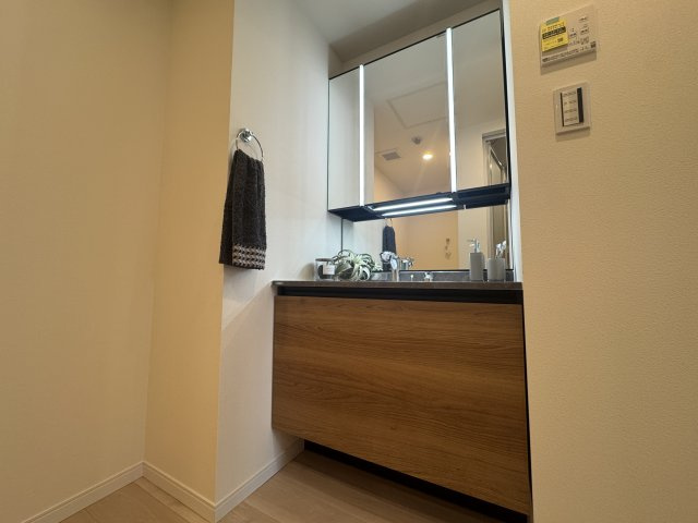 パレ神楽坂の独立洗面台