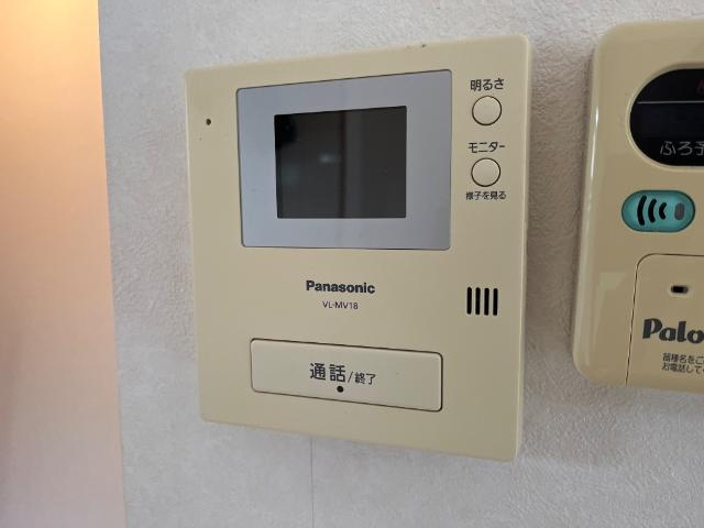 シファーの内装|カメラ付インターホン