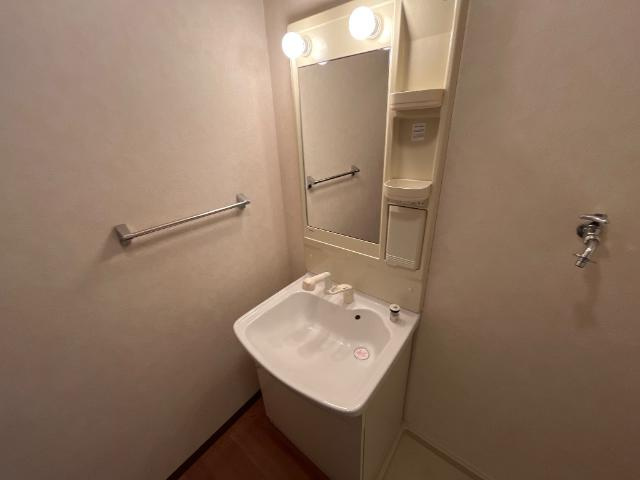 シファーの洗面所|洗髪洗面化粧台