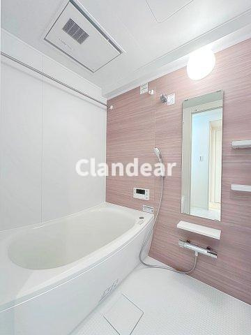 北綾瀬パーク・ホームズの浴室|ドキドキの新生活も、安心してスタート。ぴったりの住まいを見つけませんか？クランディアが一緒に住まい選びをサポートします‼　まずは、お気軽にお問合せください　＃クランディア