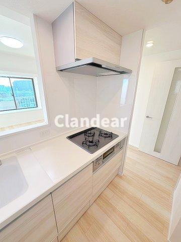 北綾瀬パーク・ホームズのキッチン|ドキドキの新生活も、安心してスタート。ぴったりの住まいを見つけませんか？クランディアが一緒に住まい選びをサポートします‼　まずは、お気軽にお問合せください　＃クランディア