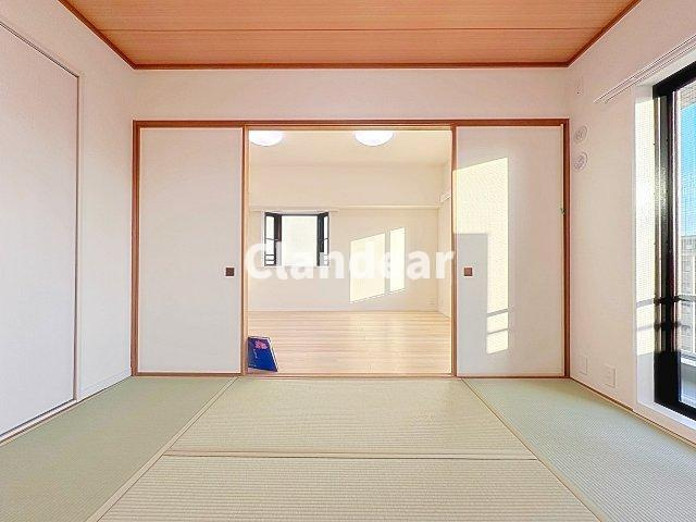 北綾瀬パーク・ホームズの和室|ドキドキの新生活も、安心してスタート。ぴったりの住まいを見つけませんか？クランディアが一緒に住まい選びをサポートします‼　まずは、お気軽にお問合せください　＃クランディア