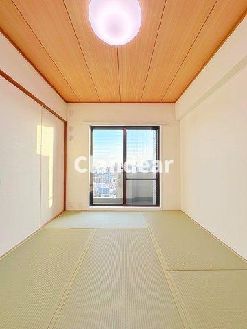 北綾瀬パーク・ホームズの和室|ドキドキの新生活も、安心してスタート。ぴったりの住まいを見つけませんか？クランディアが一緒に住まい選びをサポートします‼　まずは、お気軽にお問合せください　＃クランディア