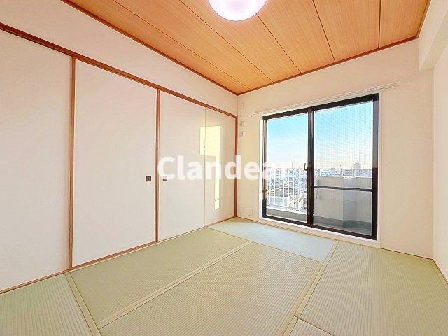 北綾瀬パーク・ホームズの和室|ドキドキの新生活も、安心してスタート。ぴったりの住まいを見つけませんか？クランディアが一緒に住まい選びをサポートします‼　まずは、お気軽にお問合せください　＃クランディア