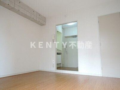 【居間・リビング】 | ルネスM | 居間です