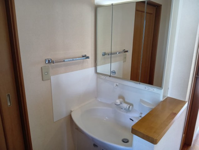 【独立洗面台】 | 五軒家2丁目 戸建 | ★2F洗面