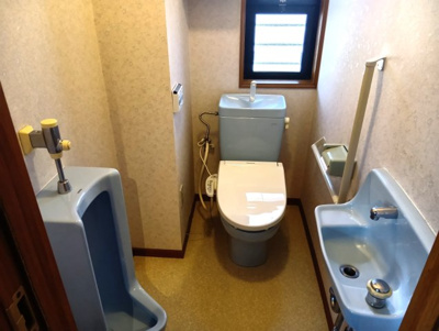 【トイレ】 | 五軒家2丁目 戸建 | ★1F トイレ