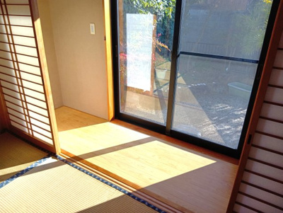 【和室】 | 五軒家2丁目 戸建 | ★1Fの和室は縁側が付いています