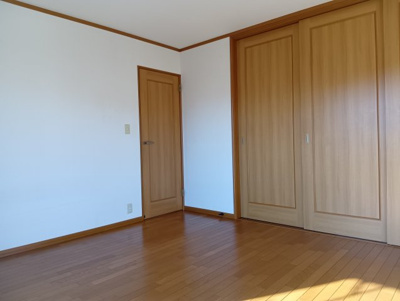 【洋室】 | 五軒家2丁目 戸建 | ★2F 洋室8帖