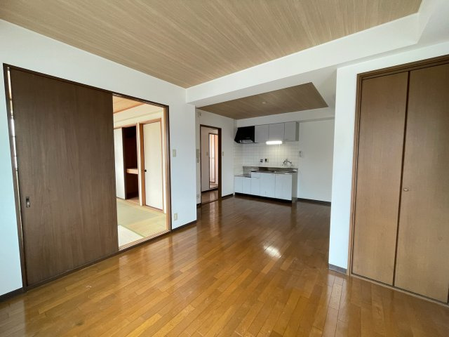 グリーンコーポの居間・リビング