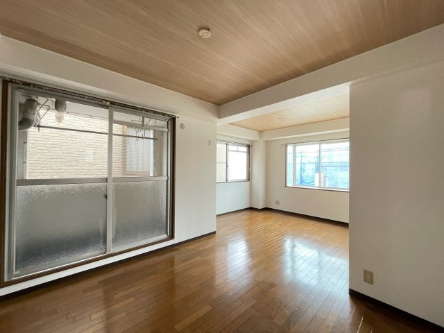 グリーンコーポの居間・リビング