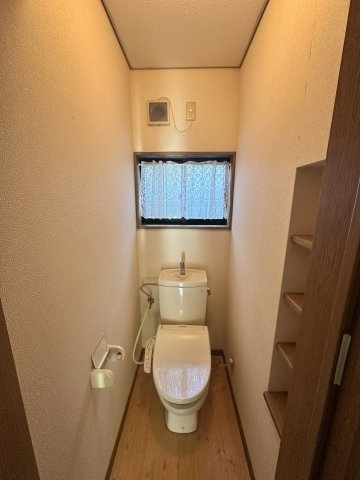 武蔵小金井　中古戸建のトイレ