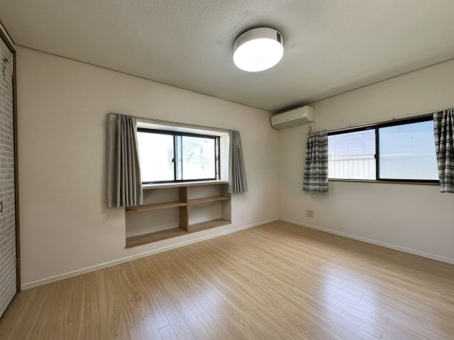 武蔵小金井　中古戸建の洋室|※家具・家電・備品は付属しません。※写真にはCG加工がされております。